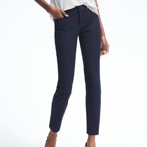 NEW BANANA REPUBLIC MODERN SLOAN NAVY BLUE SKINNY  6 REG